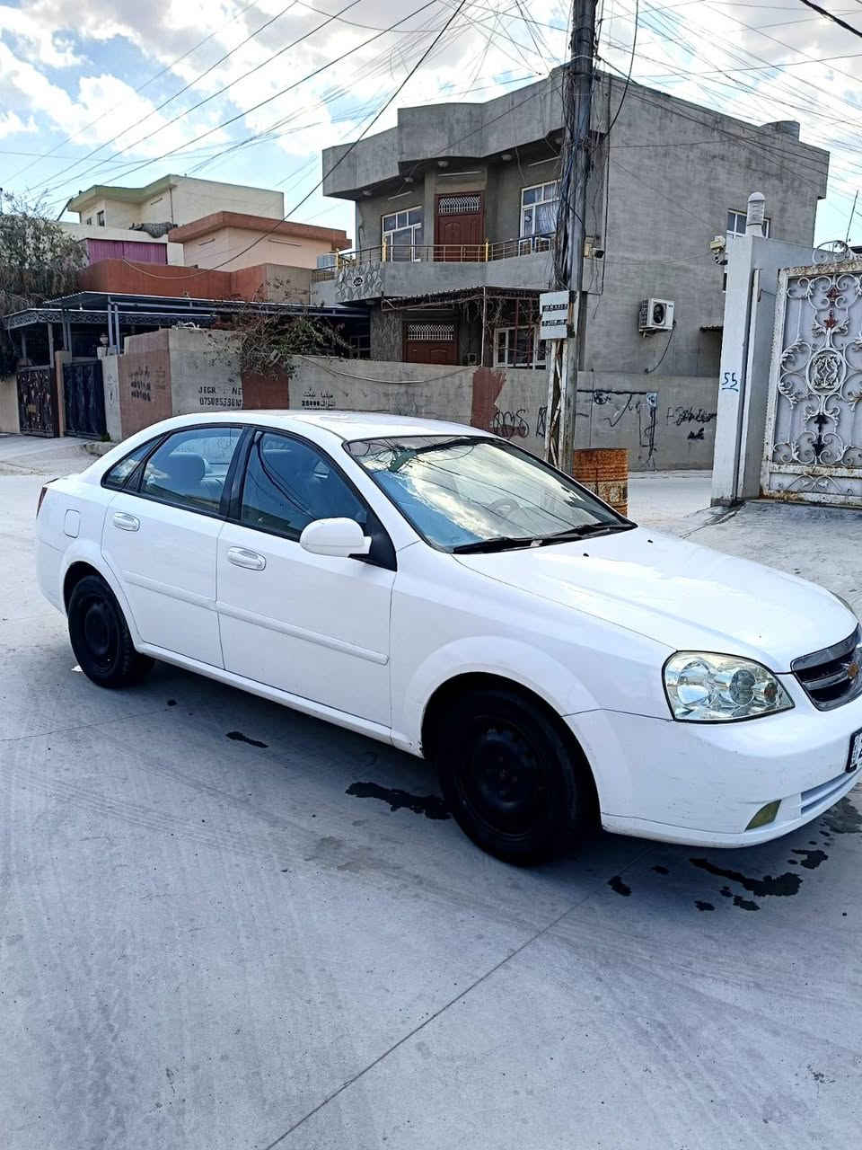 اوبترا  موديل 2009 كير توماتيك مكينه بيه خيط بخار معروف  هاي بكل اوبترا سنويه ورقم جديد بشرط تحويل او وكاله عنده ورقه بنزين ضرر جاملغ سايق صبغ رشه فقط بسبب شخط ودوسه يم قبغ بانزين بي معجون تقيريبا شبرين حلوب بيه چم قطعه صغير  سياره حلو وجاهز مال بيت بدون مصرف سعره 75
مكاني كركوك ***********
