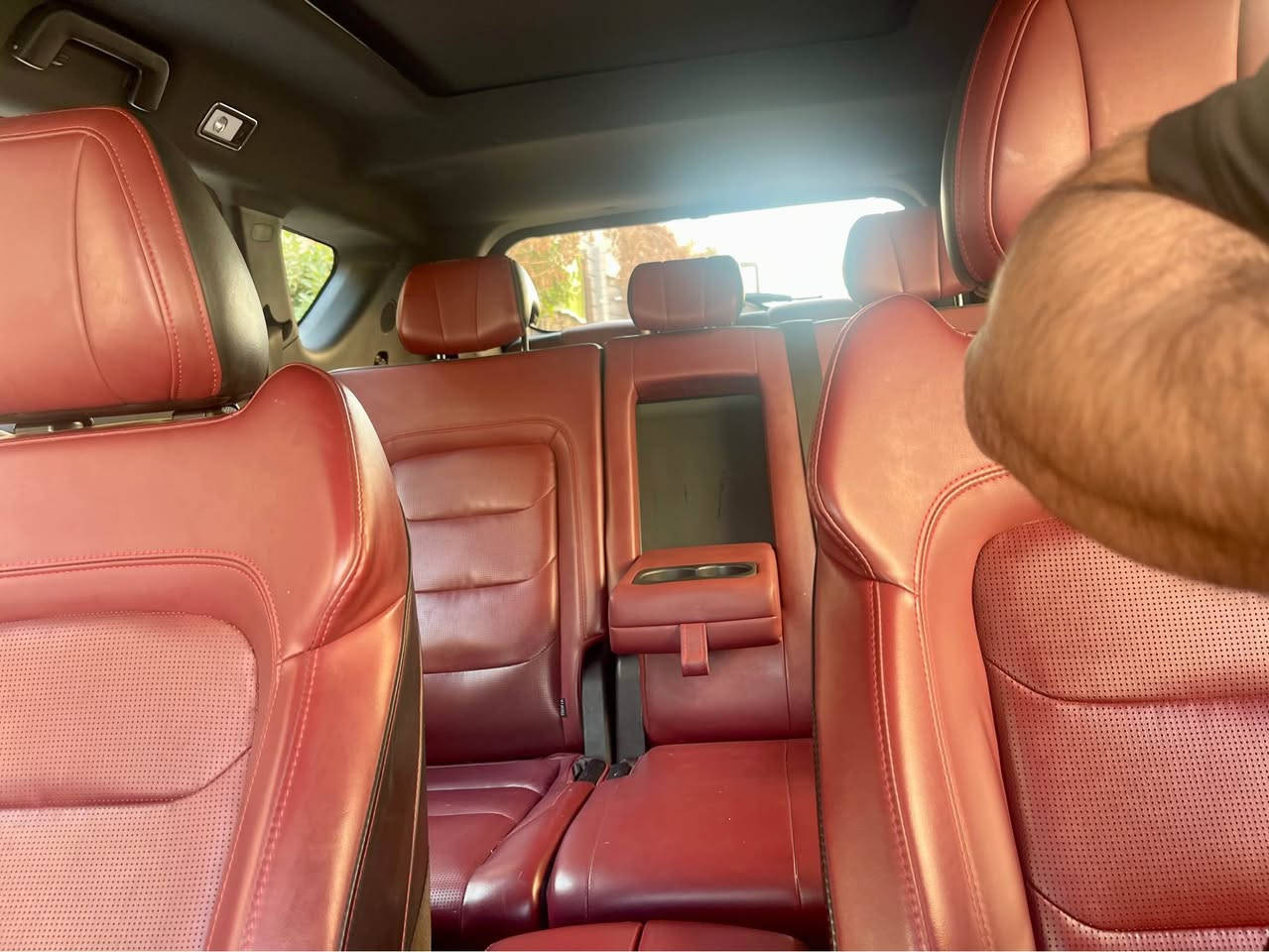 جيتور X70 بلاص 
موديل 2024
ماشي 30 الف 
المواصفات فول 
حجم محرك 16 المرغوب 
السنويه بسمي / جديد
السيارة كلين بدون صبغ وبدون رصعه 
كفالة عامة / من كل نواحي 
وكوبون بانزين موجود ( بطاقة بانزين )
والسعر 163 وبيه مجال للطيبين
للأستفسار اتصل / *********** كركوك, العراق
