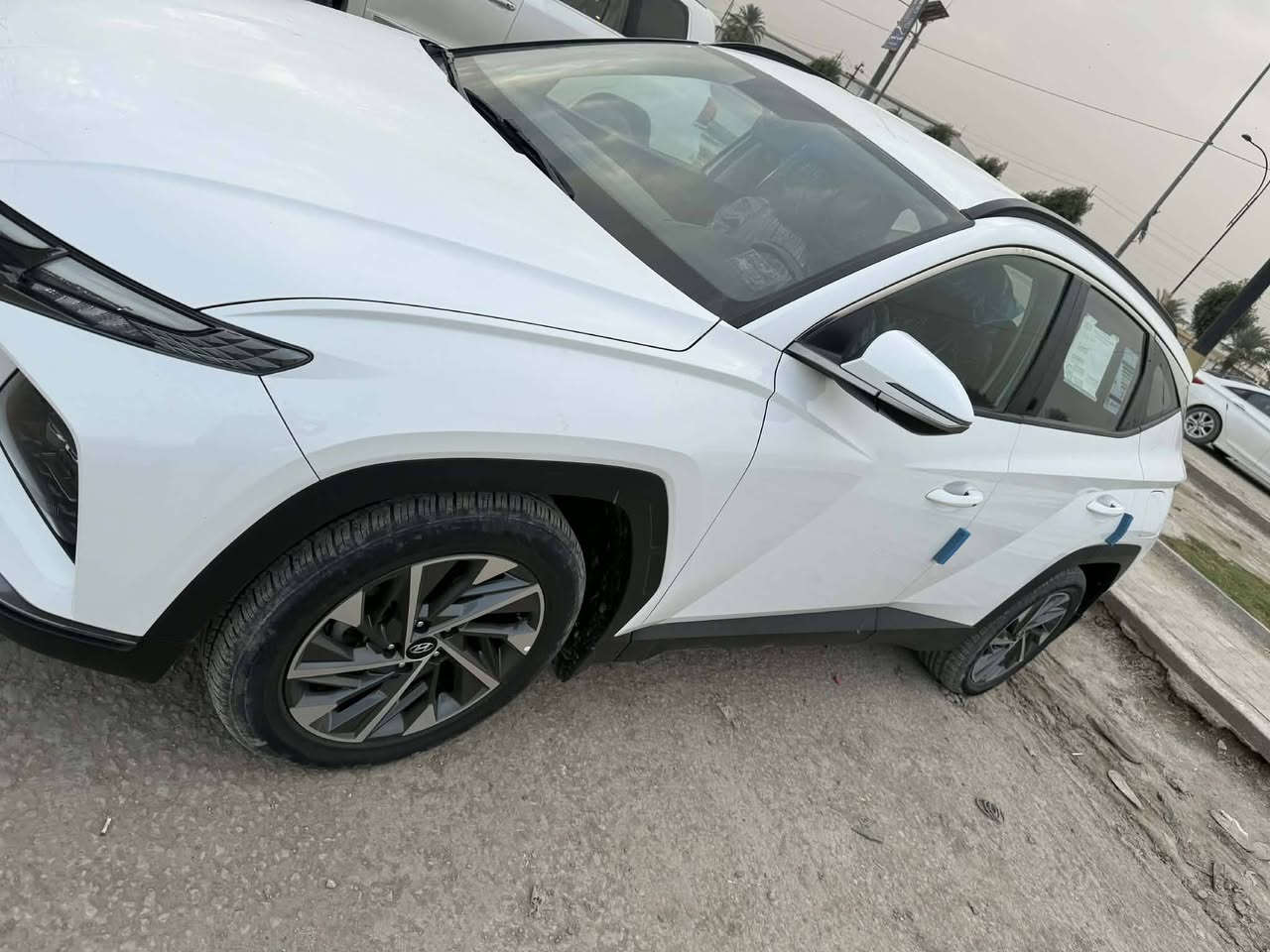 توسان موديل 2020 الشكل الجديد وارد خليجي رقم بابل انكليزي مكفوله فول مواصفات عدا البانوراما السعر ١٩٧ السونار وبيها مجال السونار بالمنشور للاستفسار ***********/***********
