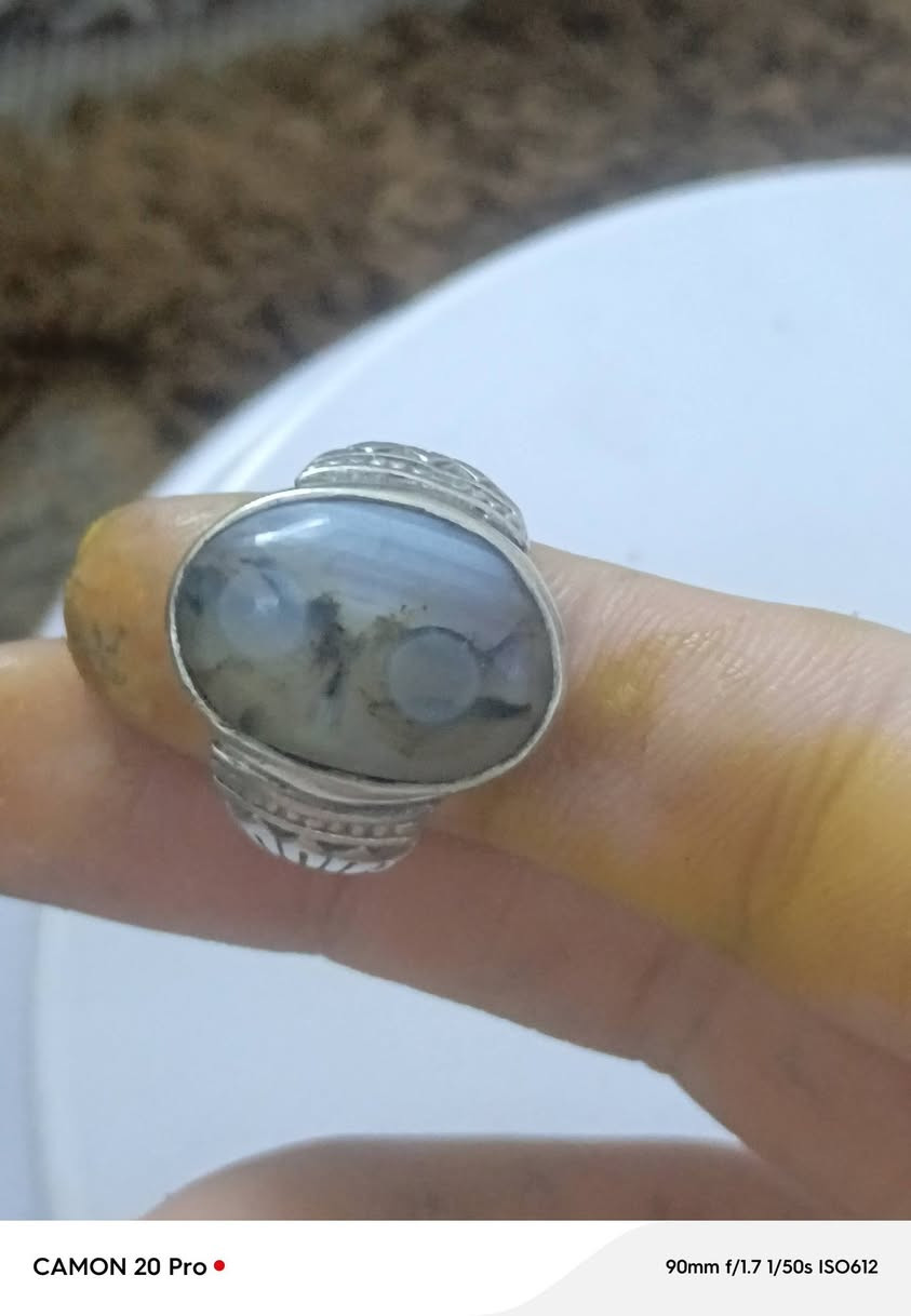 قطع تحف 225 السعر
داودي مصور
سليمانيات اثنين قديمات مفولات
الماس صياغه جراح بس المحبس مكبرينه واريح الاسم
ويماني اصلية 
العنوان بغداد الشعب لايوجد توصيل


**إذا كنت صاحب هذا الإعلان وتريد حذفه لأي سبب، رجاءا أرسل رسالة إلى الدعم الفني**