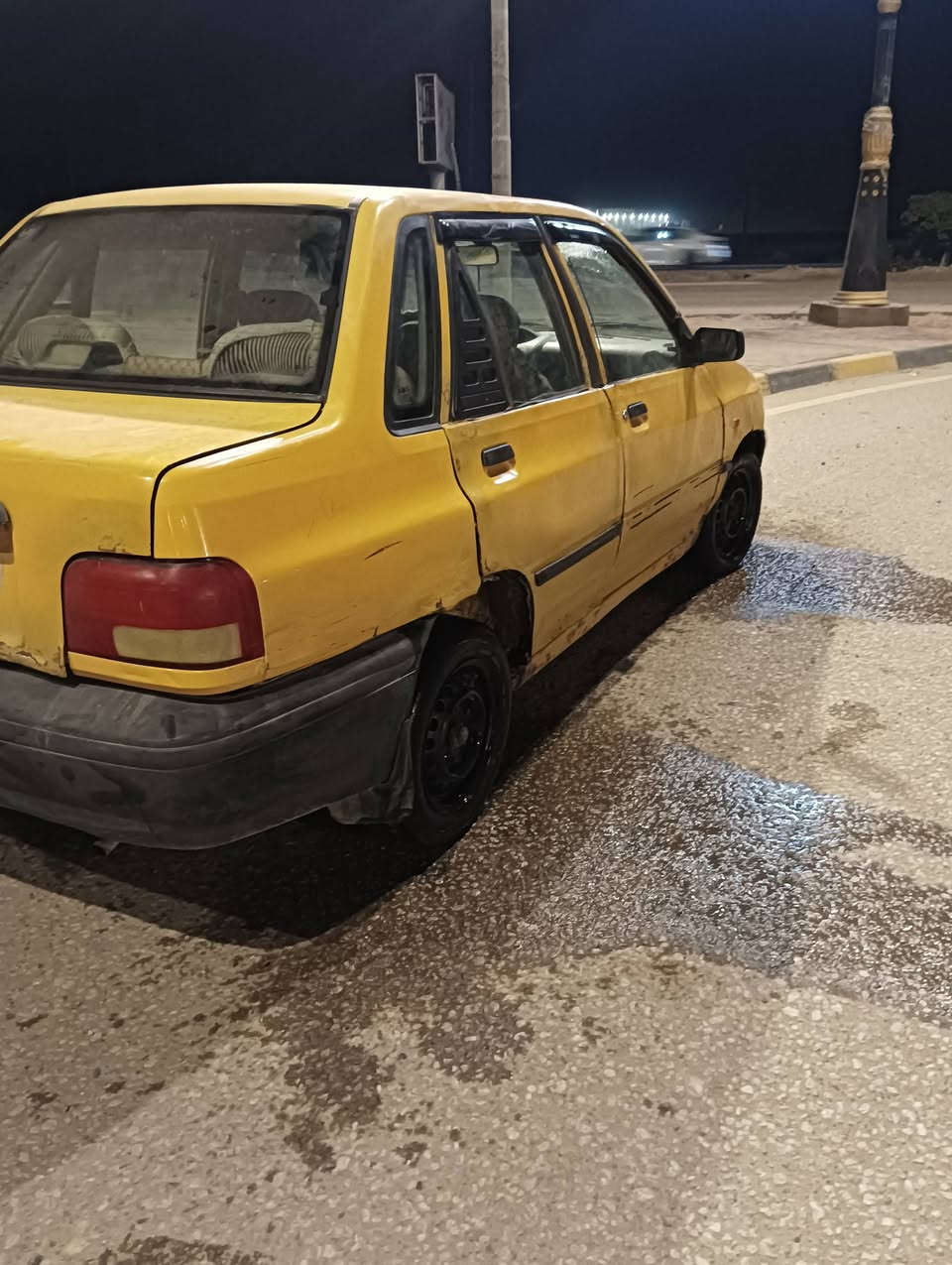 السلام عليكم شباب سياره سايبا للبيع موديل 2012 سنويه ساقطه بل 22 رقم بصره كير ومكينه شرط الكفاله شواصي كفاله عامه تخم تاير جديد كهربايات كله شغال السياره جاهزه من كلشي الله وكيلك ربع ماذب عليها السعر 1300وبيه مجال للشراي مستعجل على البيعه هذا رقمي الاتصال فقط *********** الموشراي لايخابر رجان مكانيي بابل قضاء الكفل
