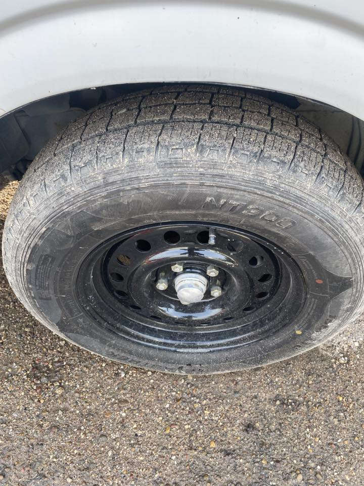 سلام عليكم فتون موديل 16 كفاله عام سياره 
موصليه موصليه سياره مكاني بغداد مراوس شعندك فتون 14 15 عادي مكاني بغداد وهاذ رقمي ***********
