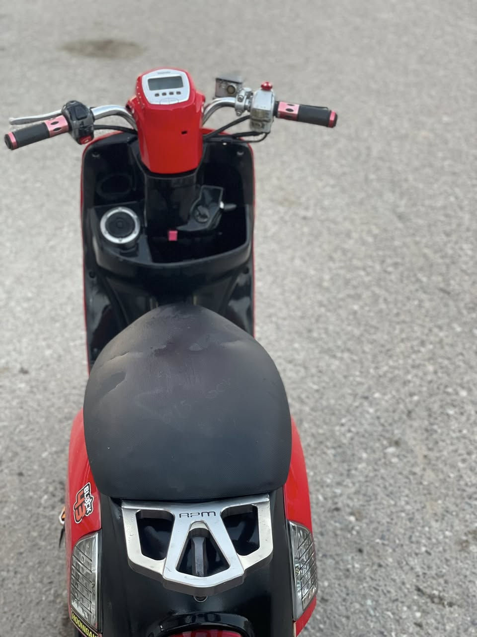 سلام عليكم دراجه حاويه جيس مفوله تزويد دراجه من اجت من الحاويه مزوده مال خارج بوشه ٥٥دراجه صاروخ السعر ١١٠٠وبيه مجال ودراجه مو سعره هاي وبلعافيه عل ياخذه مكاني بصره ***********
