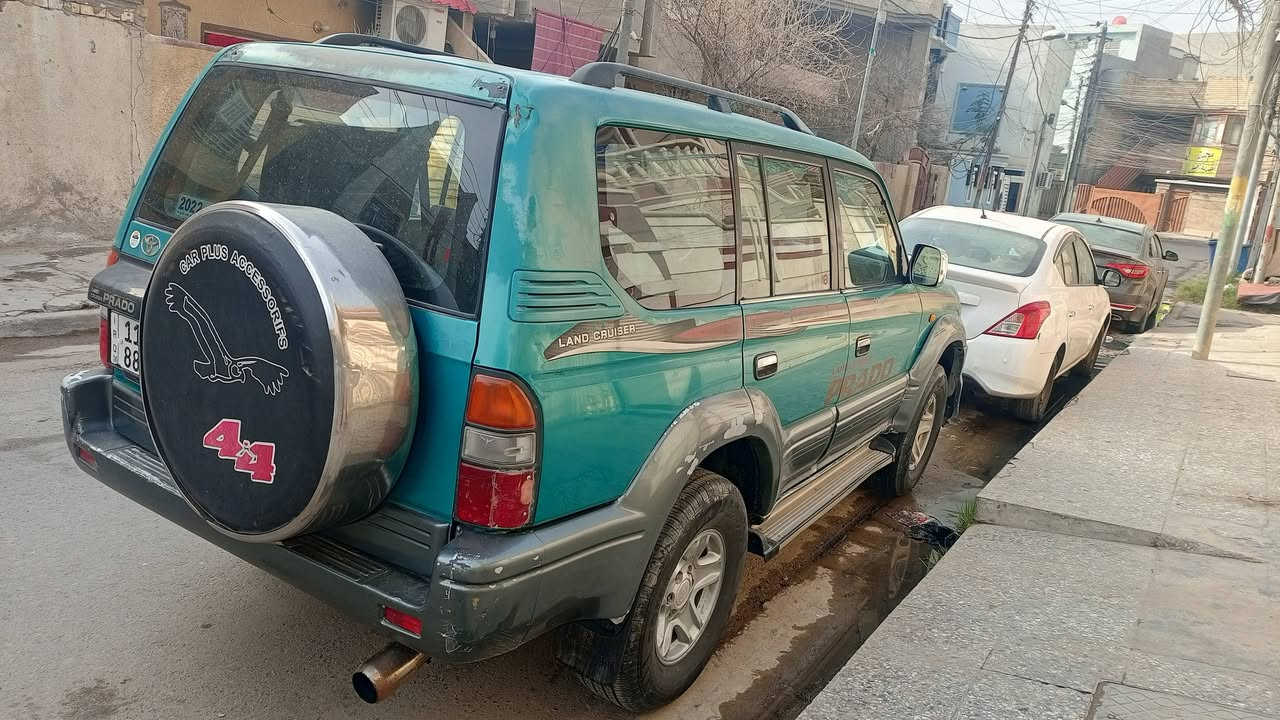 لاندكروز تيوتا ابرادو موديل 97بسمي محرك 6 كير اوتو تبريد ثلاثه قطع دبل تانكي بنزين مكفوله لاظربه ولاصبغ السعر 90 مكان بغداد الابياع***********
