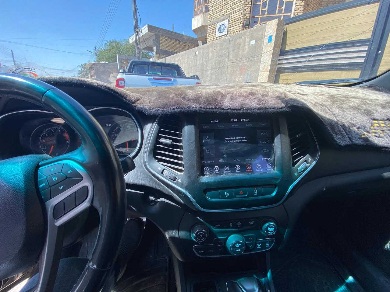 السلام عليكم
جيب شيروكي (بزون) 2021
6 سلندر 3200
فول مواصفات
بانوراما
رادار جانبي وامامي
كشنات تدفئة
رقم الشاصي موجود لمشاهدة حادثها
‎السعر المعروض 185 قابل للتفاوض
السيارة باسمي اربيل والبيع شرط التحويل.
للتواصل ***********
