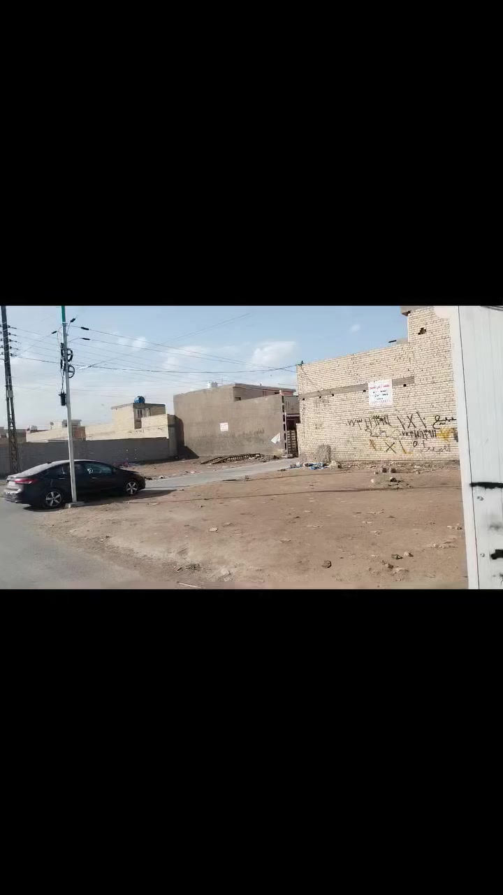 قطعة. أرض زراعية للبيع  منطقة الشعب نهاية المهندسين  مي مجاري كهرباء تبليط أنترنيت كل الخدمات متوفرة واجهة 10 نزال 10 تصير تتقسم  قطعتين 50 ع شارع وركن فرع  رقم  *********** اتصال *********** واتساب سعر 60
