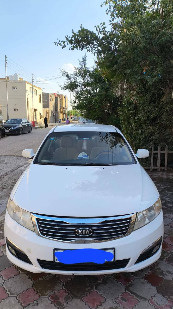 السلام عليكم اوبتما موديل ٢٠٠٩ خليجي ٤ حساس مكينه ٢٠٠٠ اخت الجديده ماشيه ٨٣ حقيقي بأسمي رقم بصره جاهزه ع الاخرترايك وين ميعجبك لاستفسار ***********او***********
