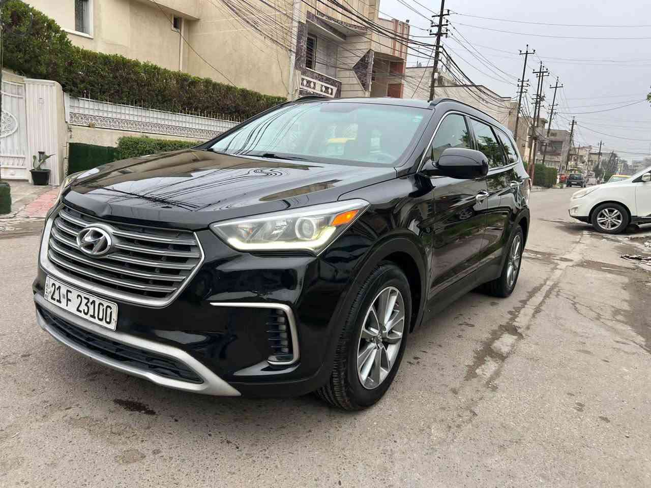 السلام عليكم  سنتافي گراند موديل 2017 رقم سليمانيه الدولي الجديد ب اسمي شخصيآ تحويل وكاله ثاني يوم هزه وفحص وسنويه كله جديد حادثها جانبي باب وجاملغ خلفي بجم كبس وخلفي كبس صور حادث وسونار مرفقه شواصي لغود كلها كفاله عامه گير ومحرك مكفولات برغي ممفتوح بيهن مواصفات نص فول شاشه كبيره وكامره دواره فول تحكمات كشن السايق كهرباء مكينه 6 سلندر 7 راكب 3 ثلاث قطع تبريد مركزي منفصل وبعد بيها مواصفات اكثر مكانها بغداد الطوبجي *********** السعر 152 وبيها مجال بسيط بغداد, العراق
