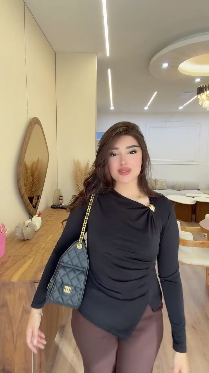 ⁨	ميلانو 🔥🔥

مًوديلات مختلفه من ميلانو ❤️⁩


**إذا كنت صاحب هذا الإعلان وتريد حذفه لأي سبب، رجاءا أرسل رسالة إلى الدعم الفني**