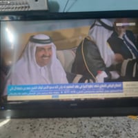 شاشة حجم 45 بلا نيت نوع RENQ سعرها 65 وبيها مجال  07768878640