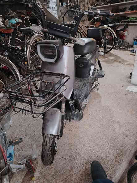 للبيع ابيع فحم بس الي اعرفو يمكن باتريات الشاري يتصل السعر 70 مكاني حي سومر ***********
