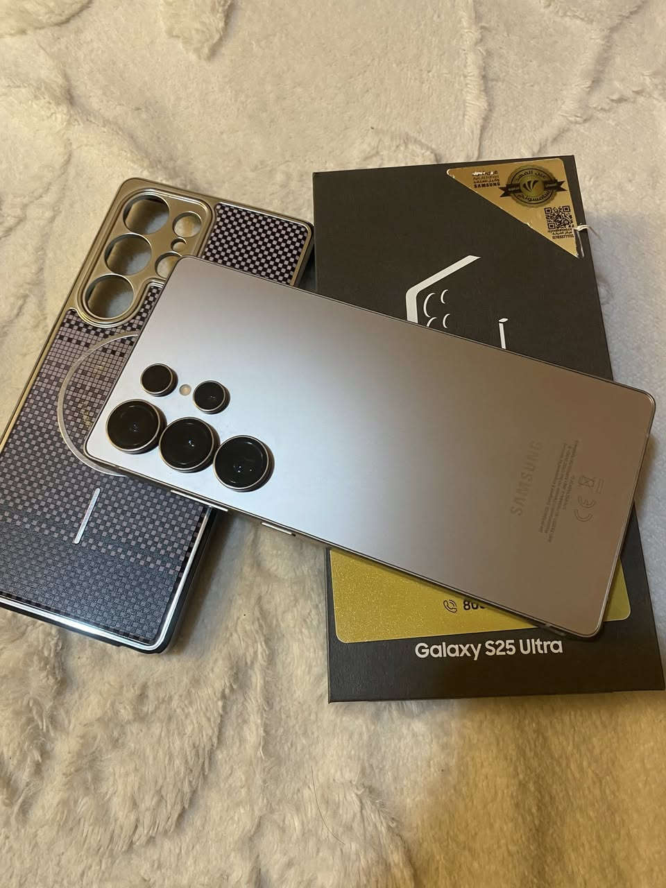 للبيع فقط 

اس 25 الترا ضمان عين الفهد بعده وكاله
الجهاز نضيف ومكفول ع فحص ملحقات كامله باكيت وكيبل و كارت الضمان موجود
ذاكره 256  و الرام 12+12 
و السعر 1175 مليون و 175 بي مجال بسيط
اخوان مكاني بغداد العامريه 
هذا رقم الواتساب فقط *********** فقط واتساب
