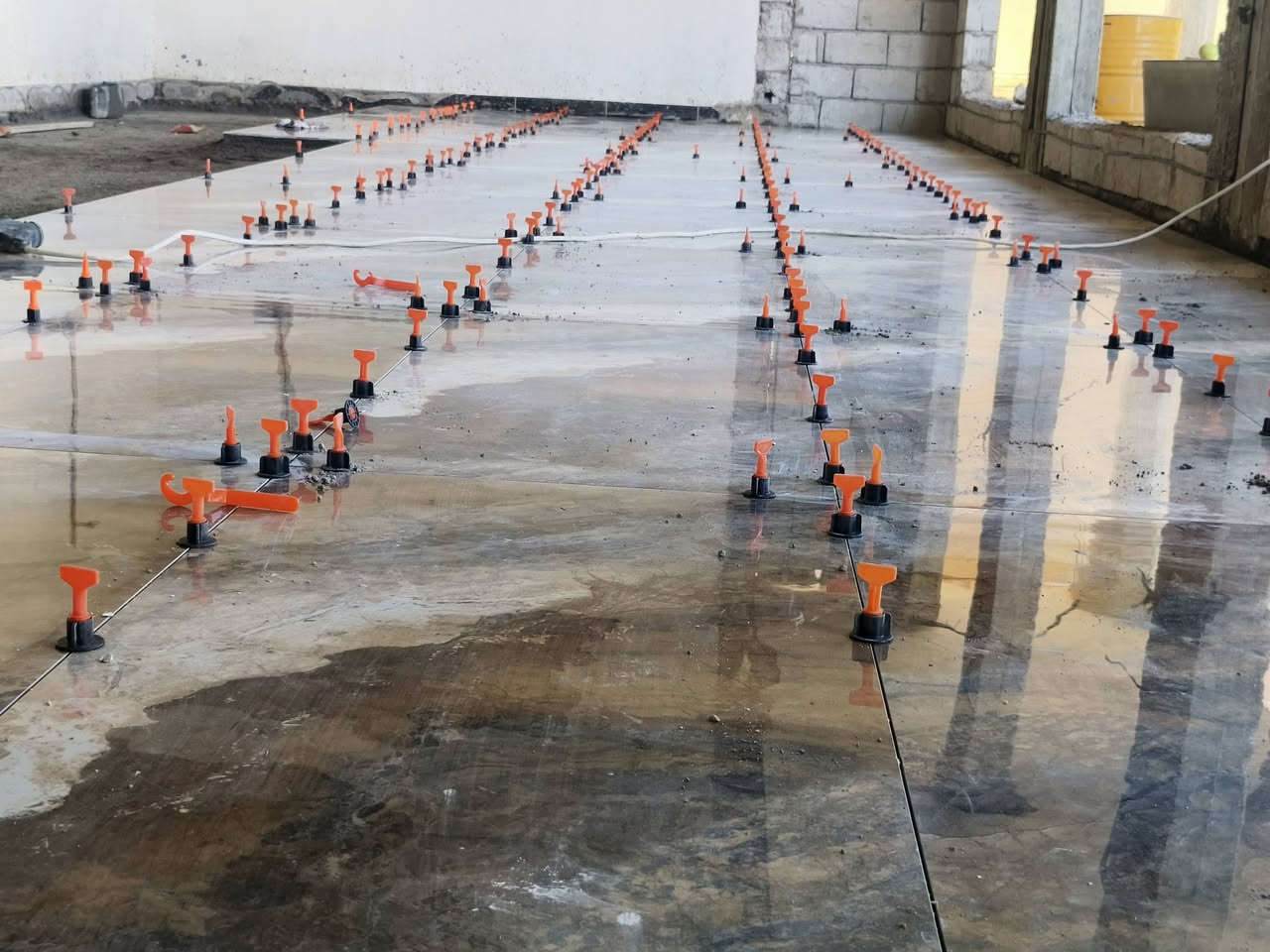 #كادر سيراميك متفرق شغل درجه اولى 
رقم الهاتف ***********
