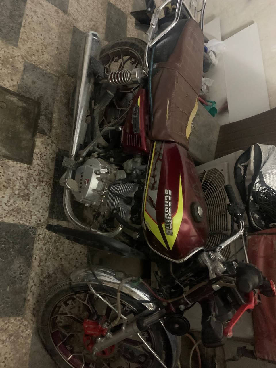 سلام عليكم ايرانيه 5 كير موديل 24 اورق كامله كله شغاله بس نقص دبلاات لاماميه نازلات مكاني بغداد مشتل سعره 450 رقم *********** فقط ع رصيد ماعندي وتساب رمش وتصل عليك
