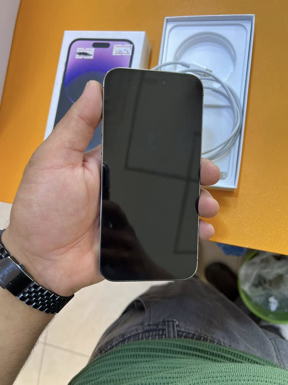 14برو ماكس مكفول كفاله عامله الون البنفسجي شرق اوسط 

🔋90

ملحقاته كامله بعده علا وضع الشركه 

المكان بغداد رجائا رجائآ المو شراي لا يدخل بس الجناي يعرف قيمته شنو 

ارجع اكرر الجهاز مكفول كفاله عامه الجهاز مكفول كفاله عامله 

السعر 925وبي مجال حك الجيه 

***********بي واتساب
