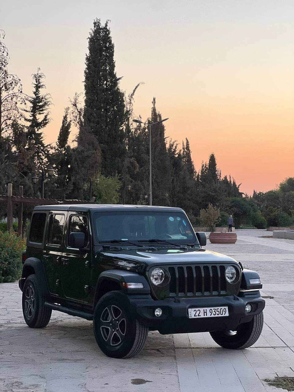 کــــــوردی 
تەنها فرۆشتن بە نقد 
Jeep Wrangler  
جيب رانگلەر
مـــۆدێل / 2022
مواسفات /  شاشە ، کامیرە ، حەساس 4×4 , رادار ، ئۆتۆستۆپ
مەکینە / v.4 چوار پستۆن 
2.0 تۆربۆ 
 بێ ئێڕباگ ، بێ ناوگرتن 
١ پارچە سبوغ
( 85) هەزار  کم چووە
سەنەوی نوێیە 

نـــــــرخ  (( 228)) وەرەقە

ناونیشان هەولێر
 پەیوەندی واتساپ  ***********

عربي 
فقط بیع نقد 

Jeep Wrangler 
 جيب 
مــــــــودیل/2022
مواصفات/ كاميرة ، حساس ، دبل اكسل ، رادار 
محرك /  v.4 اربع سلندر
2.0  توربو
بدون ایرباك ، بدون دواخل
قطعه واحد مسبوغ
٨٥،٠٠٠ كم ماشي 
سنوية جديدة  

سعر   (( 228  )) ورقة 
عنوان اربیل ، للاستفسار 
[hidden information] أربيل, العراق
