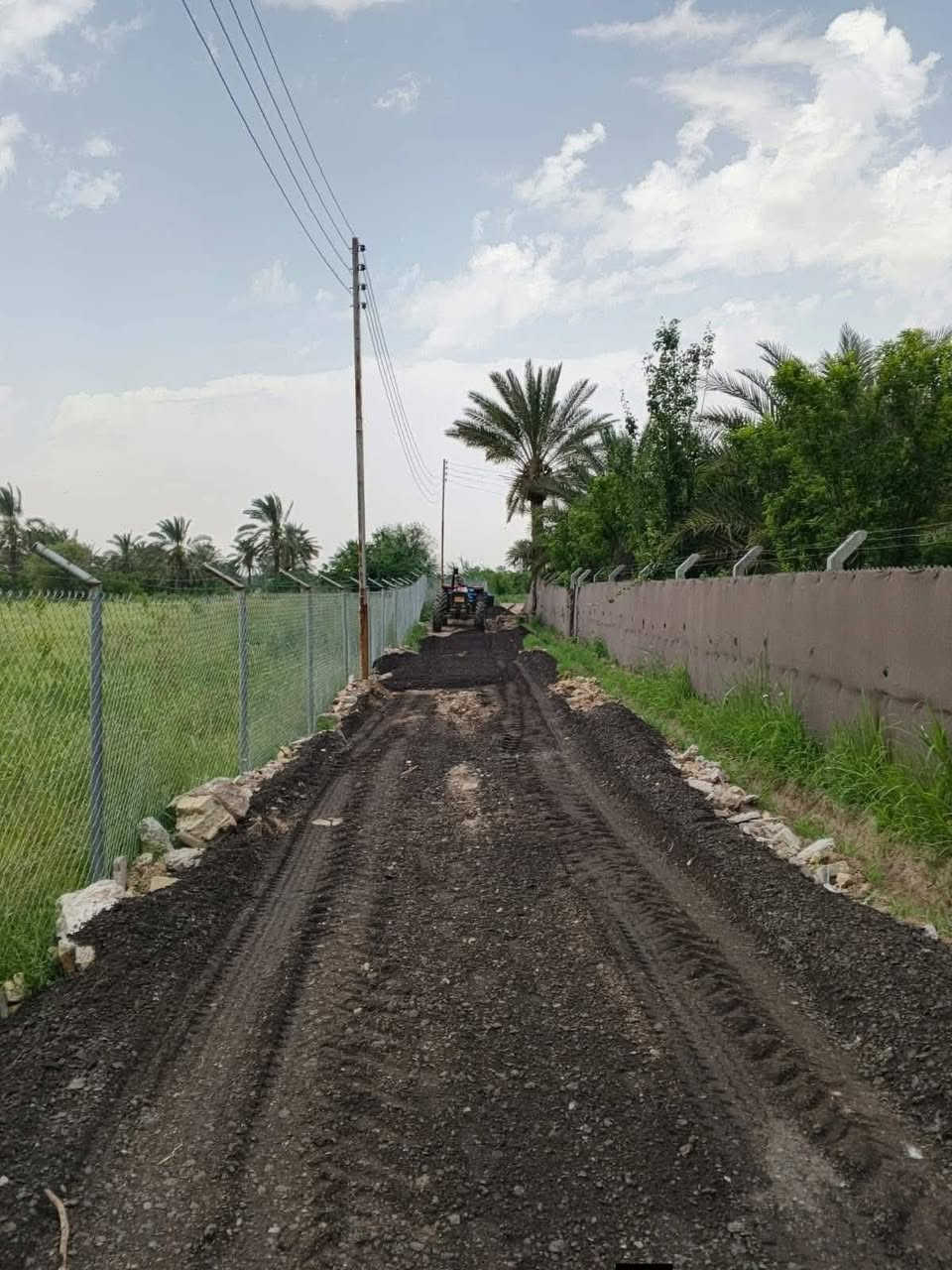 سلام عليكم دونم طابو صرف
خدمات كامله
تحويل مباشر بطابو المدائن
الوجهة ٦٠ الباقي نزال
العنوان المدائن منطقة اتويثه قرب شارع سيد علي 
موقع كله مزارع
الاستفسار اتصال برقم ***********
