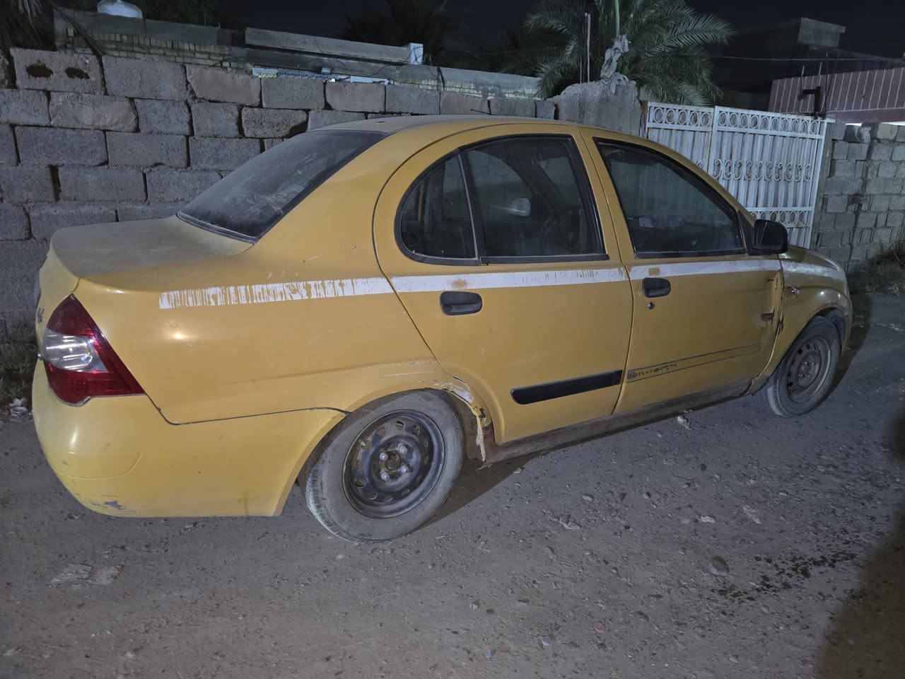 طيبه موديل ١٥ للبيع ع وضعه مكينه بس قبل ولفات يعبر دهن  شغاله كلشي ما بيه
رقم ألماني بغداد سياره شعله تريد تحويل تريد حديده 

سعر ٢٠ ورقه وبيه مجال 

للاستفسار ***********

