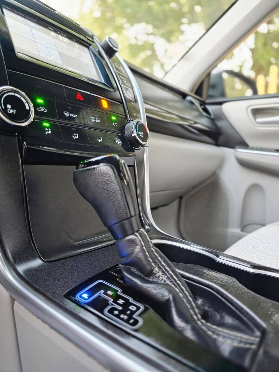 كامري 2016
لبيع ***********
