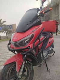 للبيع دراجه سكنز فحل صيني ( مكينه ياباني )  موديل 2024  تشغيل عن بعد س...