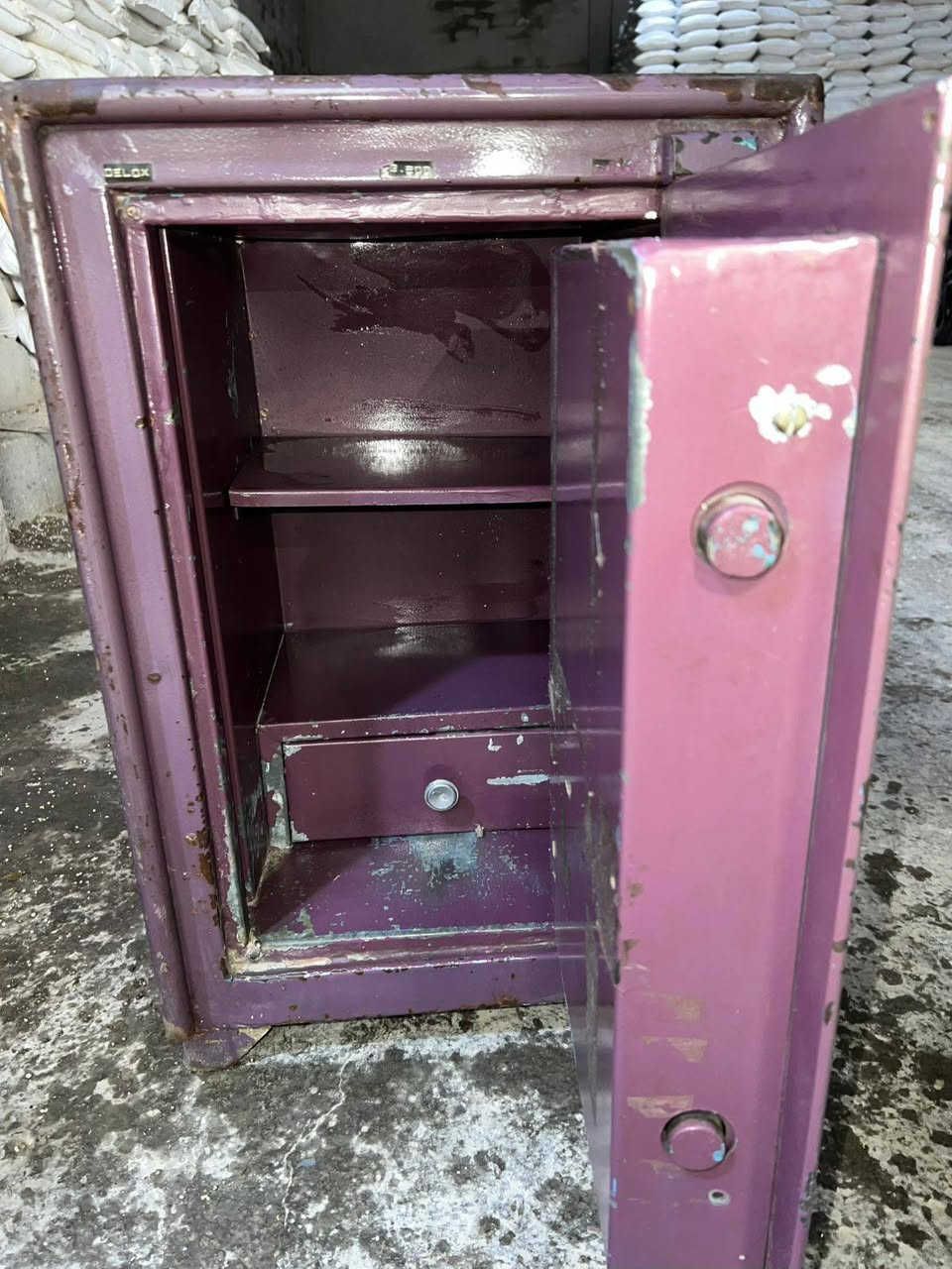 للبيع الوزن 200 السعر 175


**إذا كنت صاحب هذا الإعلان وتريد حذفه لأي سبب، رجاءا أرسل رسالة إلى الدعم الفني**