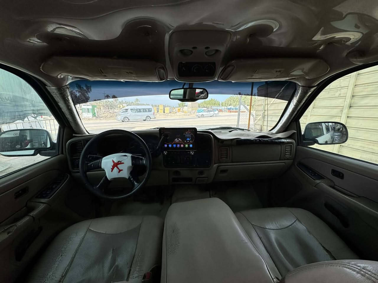 السلام عليكم للبيع بهبهان جمسي موديل 2004 رقم بغداد بسمي
مكينه كير حداديه تخم تاير كله جديد
منضومه تبريد كله جديده 3قطع تبريد
السياره اصل ابيض
غرفه جديده شاشه سماعات دمام
السياره جاهزه ما نقصه برغي
خطه حله بغداد 
مكان السياره حله شارع ٨٠
السعر 110$ وبيه مجال
للاتصال ***********
