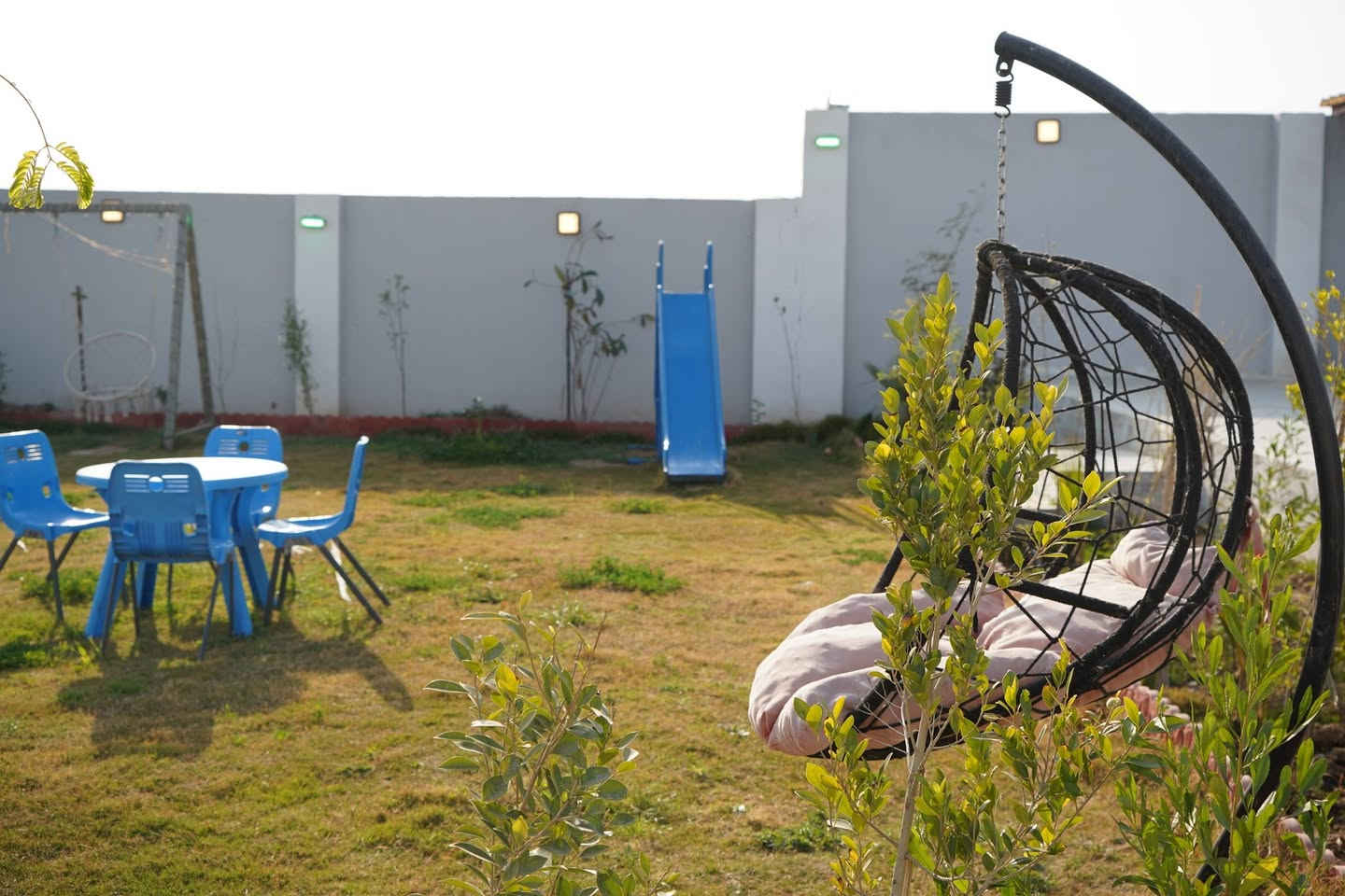 متوفر حجوزات على مدار الاسبوع
المزرعه موثقه بتطبيق اجرلي للاستفسار
*********** واتس اب
