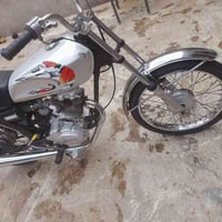 دراجه البيع بدون وراق سعر ٤٥٠ وبيها مجال  ٠٧٧١١٤١٦٣٧٠