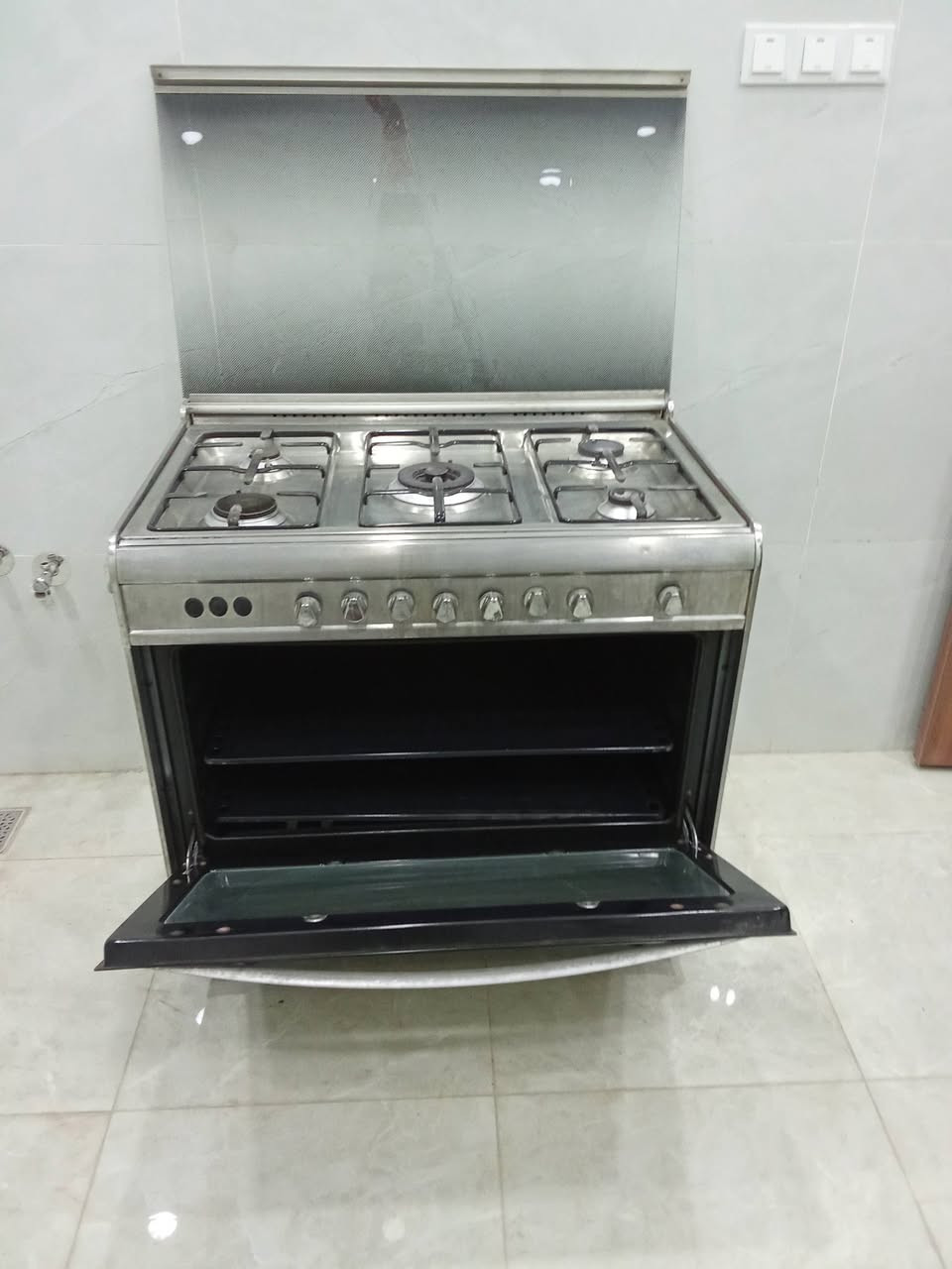 طباخ للبيع مصري الكريازي الاصلي 5 عيون السعر 275 وبي مجال


**إذا كنت صاحب هذا الإعلان وتريد حذفه لأي سبب، رجاءا أرسل رسالة إلى الدعم الفني**