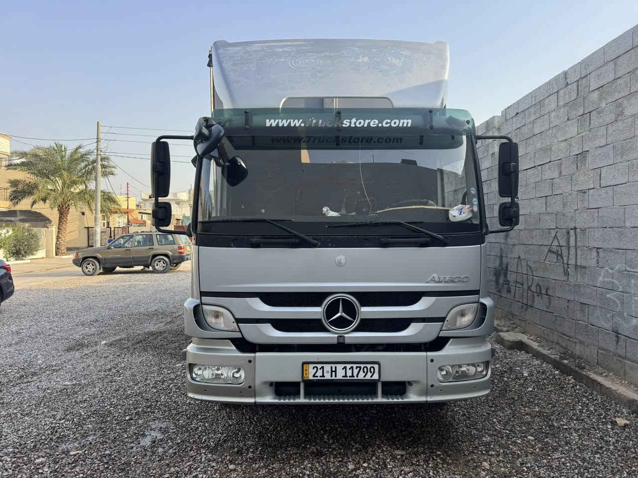 السلام عليكم اتيكو موديل 2013 اوتو ماتيك سته سلندر 8برغي بودي بلاد مسرحي الطول725 تخم تاير جديد اي نقص مابيها العنوان ديالى خانقين الشراي يتصل خاص مااجاوب ***********
