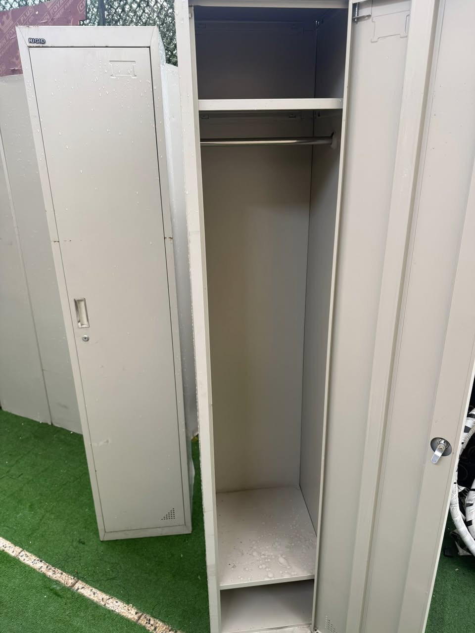 للبيع 
لوكرات
سعر القطعة 50 الف 
العنوان بغداد الجديدة


**إذا كنت صاحب هذا الإعلان وتريد حذفه لأي سبب، رجاءا أرسل رسالة إلى الدعم الفني**