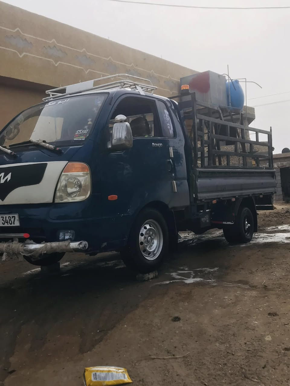 سلام عليكم كيه حمل للبيع موديل 2006 رقم صلاح الدين تحويل ثاني يوم محرك 3000 مفتوح سوبر السياره خير من الله كبل لشارع السعر 80 وبيه مجال *********** / ***********
