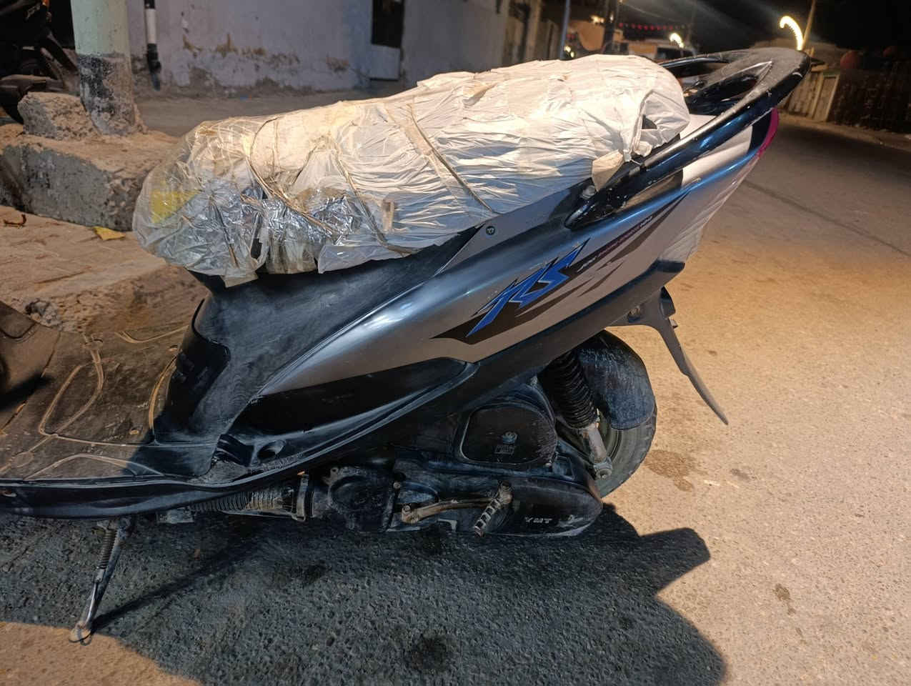 السلام عليكم دراجة للبيع
السعر 425 وبيه مجال بسيط 
التفاصيل عالخاص


**إذا كنت صاحب هذا الإعلان وتريد حذفه لأي سبب، رجاءا أرسل رسالة إلى الدعم الفني**