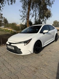 كورلا ٢٠٢٤ • ابيض • قطعين صبغ