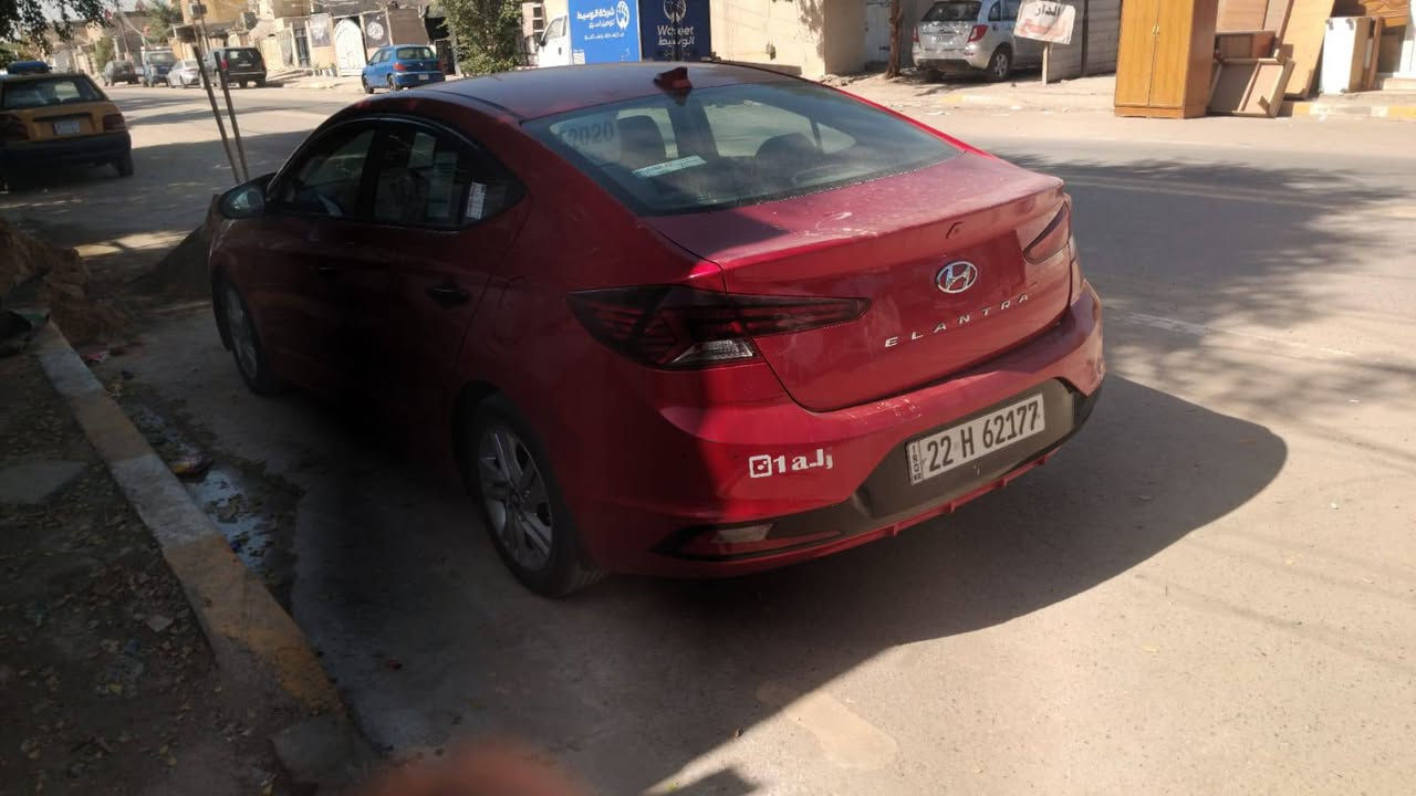 السلام عليكم مرخصت الادمنيه
الانترا 2020 امريكي لؤن احمر
 حادثه مثل ما مؤضوح بل صؤر
باسم عربي مو كردي 
نص فول 
تخم تاير صدر جديد 
سياره جاهزة 
‏‪0771 977 7796‬‏ حسين 
السعر130 بيه مجال
