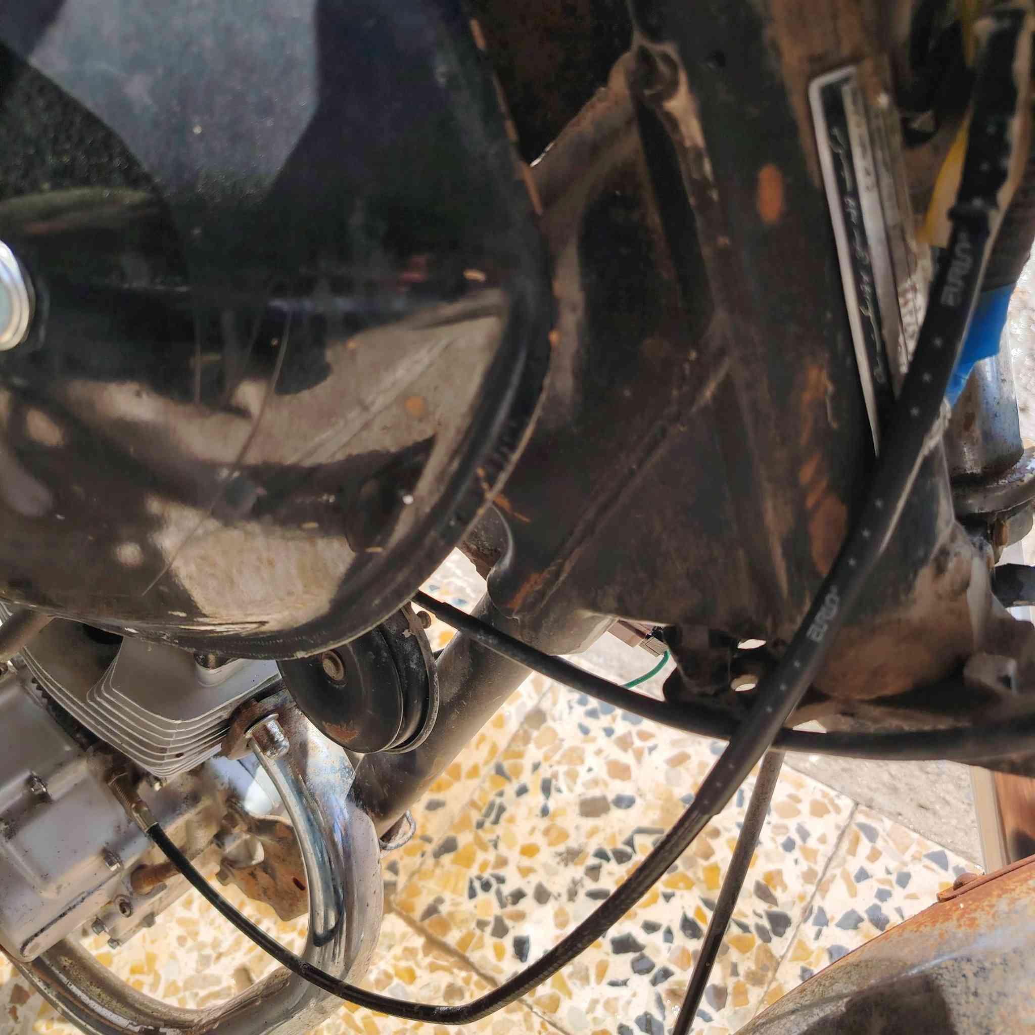 سلام عليكم دراجه تايكر موديل ٢٠١٨ اوراق اصولي دراجه مكينه مفتوحه سعره.. ٢٧٥ .. وبيه مجال للشراي متواجد خاص وهذا رقمي ***********
