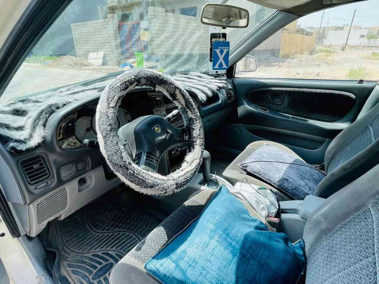 السلام عليكم 🔻
سيارة 🚙 بروتون ويرا -2004-رقم بغداد بأسمي سنوية لـ2027
تدفئة،تبريد ،كهربائية شغالة ، بيها شكم قطعه بسيطة صبغ ابيع حزام ، بـ40 ورقة وبيها مجال 
العنوان- صلاح الدين-قضاء الدور /***********
