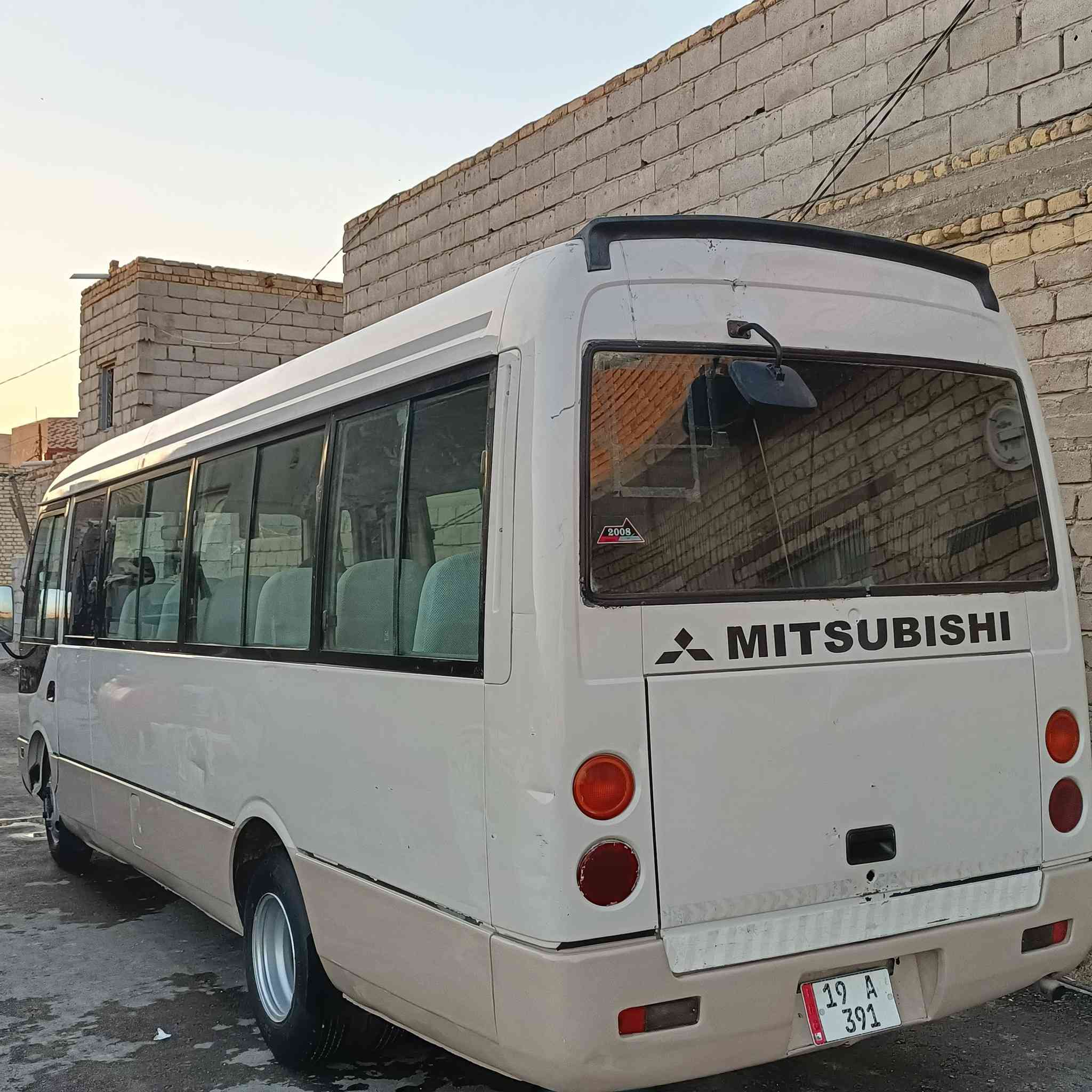 سلام عليكم روزه للبيع 2005 رقم انكليزي  ابسمي مكينه واكير اكسن مخفف تبريد شغال تخم تاير برج ستون ياباني سيارة خير من اللهٓ.  الاستفسار رقم الهاتف ***********
