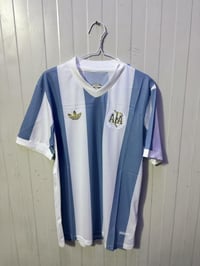 دريسات اصليه  سعر القطعه 10  ومتوفر شلعه 07700066588