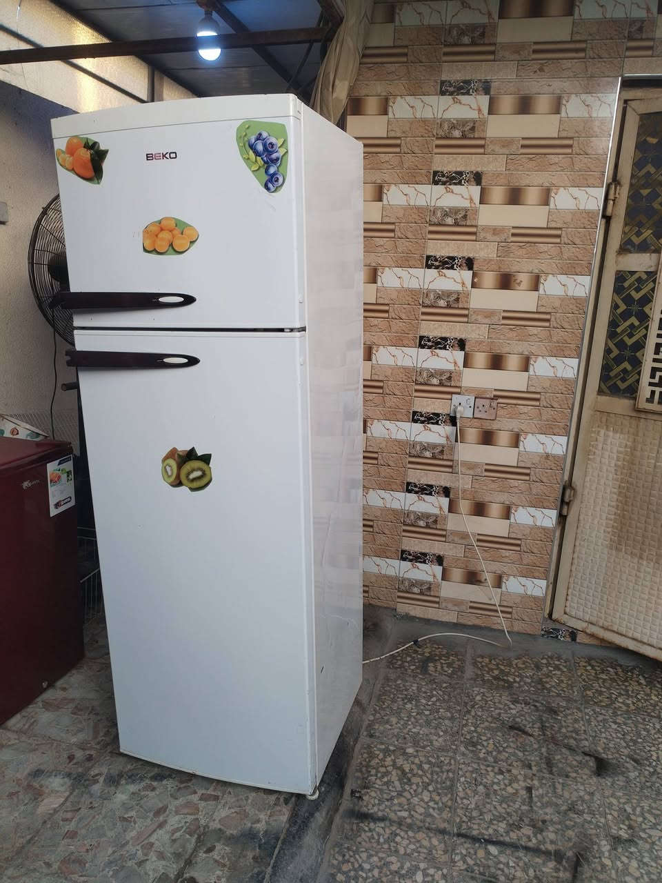 ثلاجات عدد 4 شغالات للبيع العنوان بغداد حي اور الشراي يتصل على هذا الرقم ***********
