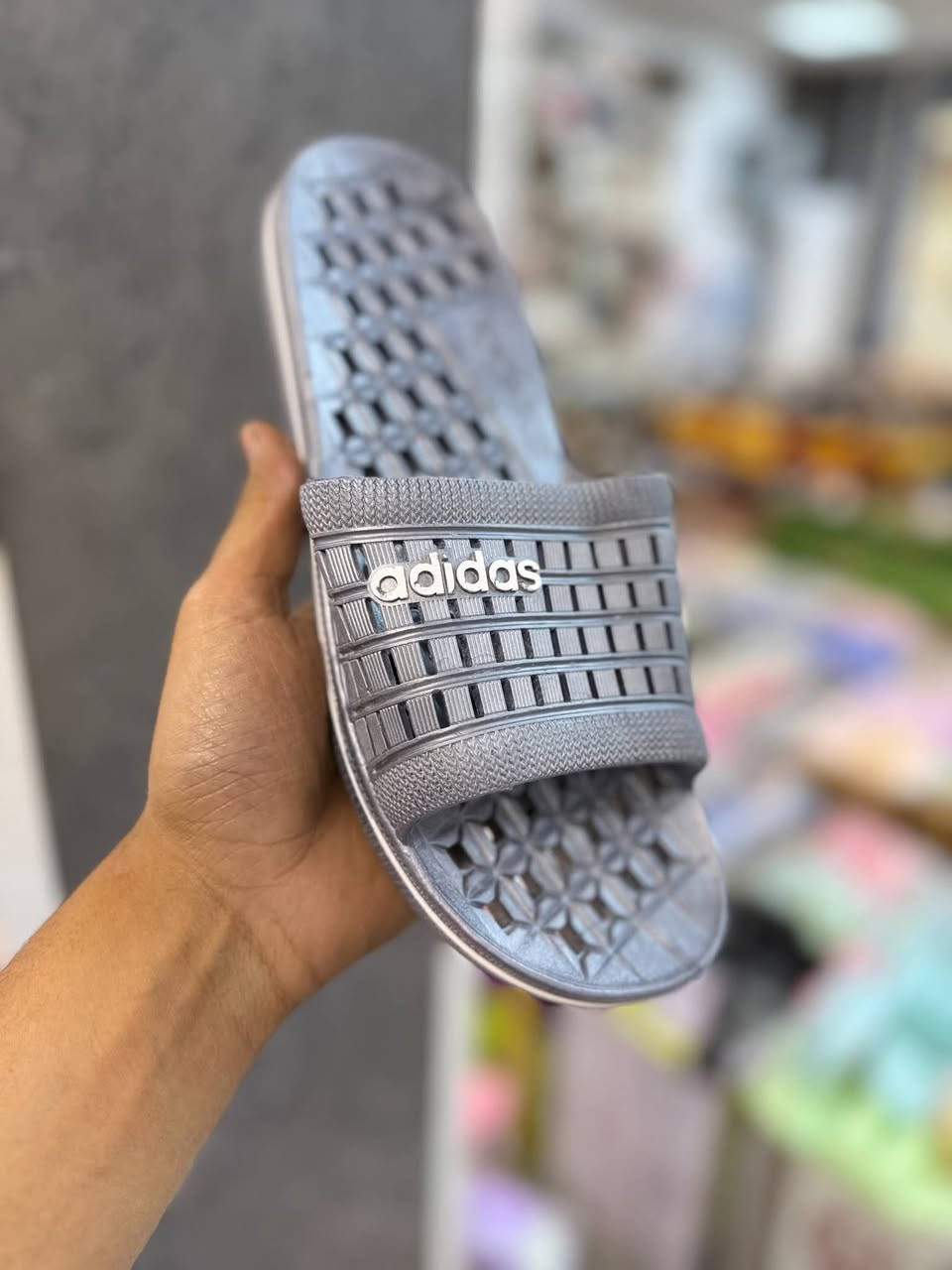 معطر رجــــــالي 40-45
كارتون 24 زوج بــــــ 42 الف
#باربــي_للجملـــه_الثــقة_عنـواننا

رابط قناتنا على التلگرام..... 
https://t.me/BARBELP

رابط گروب واتسـاب.... 
https://chat.whatsapp.com/KTOByfMlym1DUhyJHkFVxJ?mode=ems_copy_t

للحجز والاستفسار مراسلة الصفحه 
رقم الواتس : ***********
