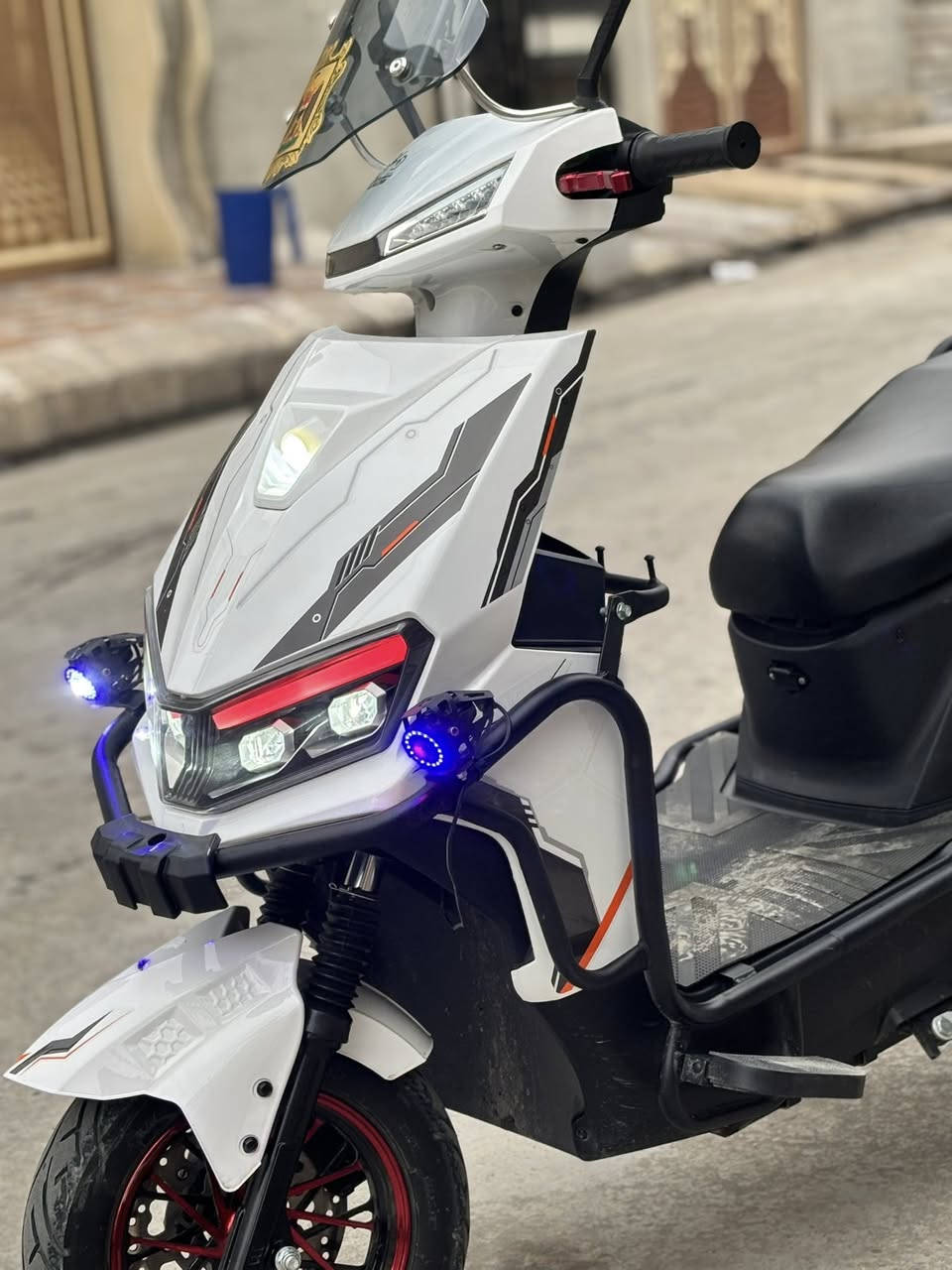 درجه شحن البيع مكاني موصل
سعر ٦٥٠
درجه مستخدم شهرين
نضافه فول 
٦ بطريات دبل 
ملف ٢٠٠٠
سريعه حيل
 البيع فقط توصل وتساب أو عل خاص 
***********
***********
