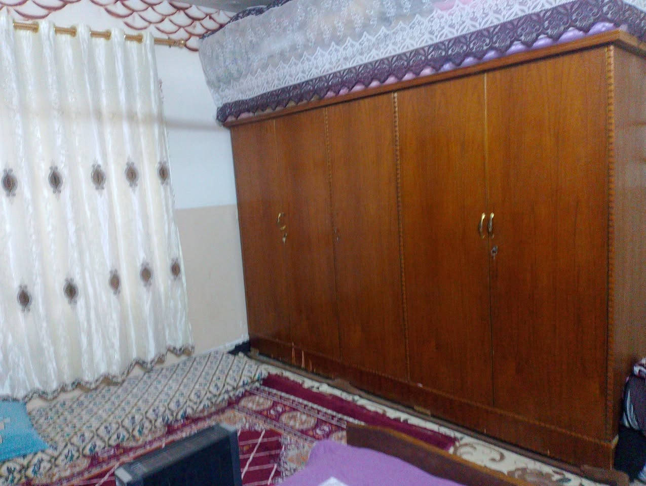 سلام عليكم.غرفه نوم مستعمله نضيفه احلا من الصوره
محتاج افلوس واريد ابيعها المكان موصل حي السلام سعر 70050 بيها مجال لطيبين الغرفه خشب صاج استفسار
***********
