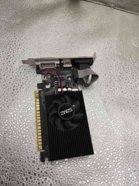 كمبيوتر • مواصفات ناقصة