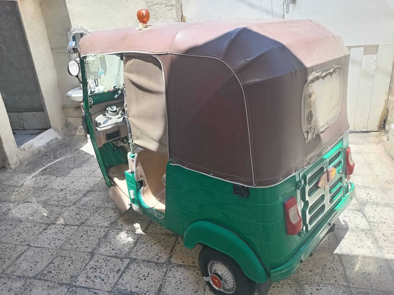 سلام عليكم اخوان تكتك مديل 20 كفاله بس اوراق بدون رقم ما مرقم اني لسعر 7 ونص وبيه مجال قليل عنوان شهداا البياع مكاني لي حب يراسلني عل مسنجر يو وتسااب متواجد اني ***********
