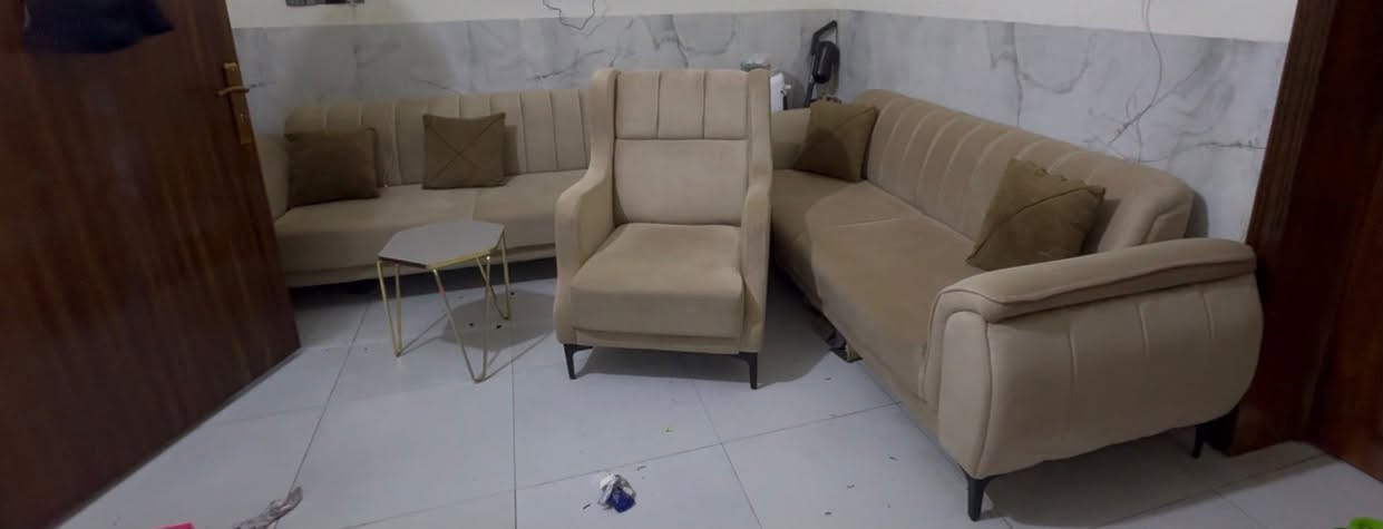 غراض للبيع


**إذا كنت صاحب هذا الإعلان وتريد حذفه لأي سبب، رجاءا أرسل رسالة إلى الدعم الفني**