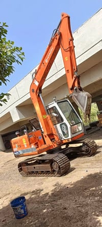 حفار هتاشيه • ٦٠ • مجهز شكوش