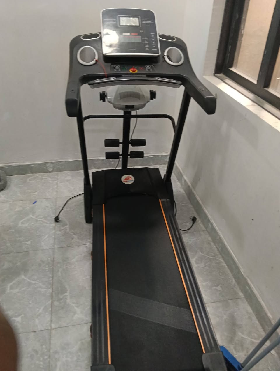 جهاز جري نضيف عل فحص ويا هزاز 
300وبي مجال شرائح تعال خاص


**إذا كنت صاحب هذا الإعلان وتريد حذفه لأي سبب، رجاءا أرسل رسالة إلى الدعم الفني**