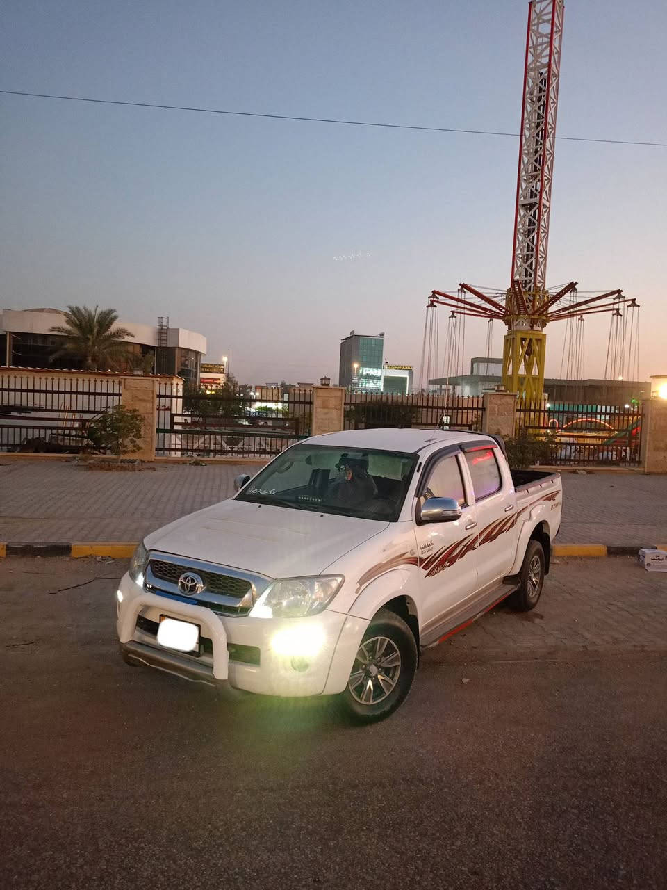 السلام عليكم: بيع مستعجل
فورويل مديل2008 كير عادي سنويه لل2028رقم كربلاء مميز تخم تاير حداديه تبريد كله مشروط محرك وكير جدد السياره ماعايزه برغي ترايك للبصره بيها بارد قليل وكارتين صغار السعر 155 وبيها مجال حك الجيه: مكان النجف
للاتصال: ***********:***********
