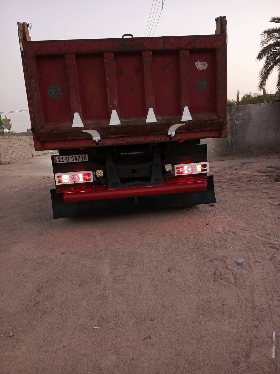 السلام وعليكم ورحمه الله وبركاته
سكانيا 2007 مكينه انجكتر 380 كير 3/3 اس كوبرا شاصي 10 مكفوله كفاله عامه تبريد شغال كهربايات تخم تاير رقم سليمانيه سنويته 28 تنتهي العنوان بصره الزبير رقم الهاتف ***********
